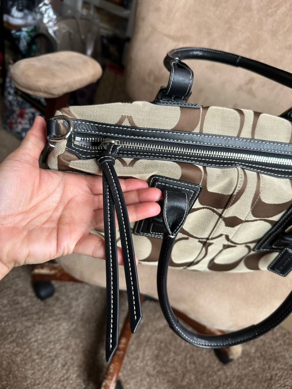 Coach Hampton Signature Large Satchel Brown Style F15670 Good Condition - Picture 9 of 12